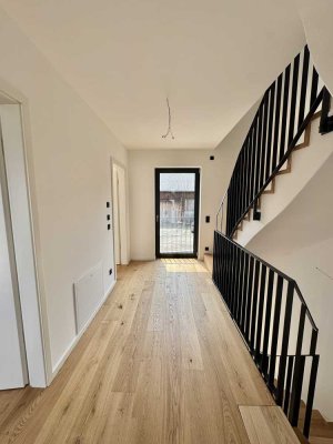 ***Neubau DHH Pentling - Terr/Garten - Keller - Garage!***