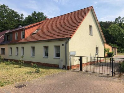 Wohnung mit Garten in Groß Behnitz