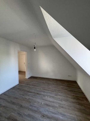 Gemütliche Dachgeschosswohnung mit Blick auf´s Krönchen - Siegen-Oberstadt