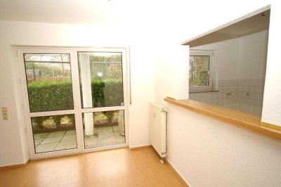 *****Tolle Neubau-Wohnung mit 2(!) Terrassen und Laminat in ruhiger grüner City-Lage! *****