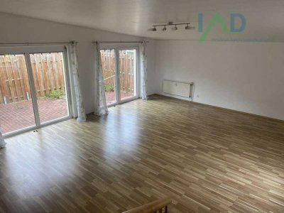 PREIS REDUZIERT! Kernsaniertes Mehrfamilienhaus mit 4 Wohneinheiten – Ideal für Kapitalanleger!