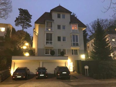 Über den Dächern von Frohnau, traumhafte 5 -Zimmer Penthousewohnung mit Kamin in moderner Stadtvilla