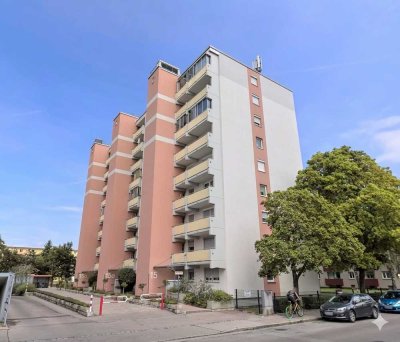 Großzügig geschnittene 4 ZKB Wohnung mit 2x Balkone - Augsburg, Haunstetten