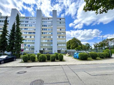 Gut geschnittene 2-Zimmer-Wohnung mit großem Balkon in zentraler Lage von Karlsfeld