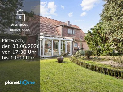 Zwei Wohneinheiten, viele Möglichkeiten: Attraktives Zweifamilienhaus in Hamburg-Meiendorf