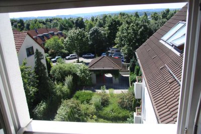 Zuhause mit viel Platz in Stuttgart-Stammheim