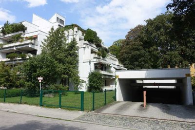 Grosszügige, sonnige 2,5-Zimmerwohnung in ruhiger Lage im Münchner Süden