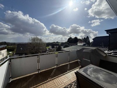 JA, zur außergewöhnlichen 3-Zimmer-Eigentumswohnung mit Balkon und Weitblick in Solingen