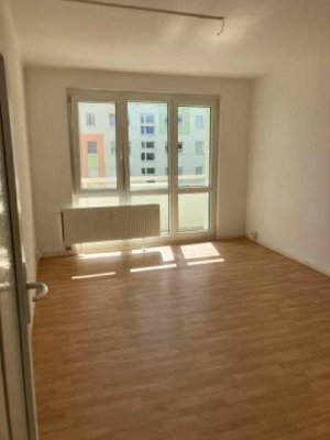+++ Familienwohnung mit Tageslichtbad und Gäste-WC ++++