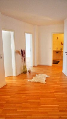 Stilvolle, neuwertige 3-Zimmer-Wohnung mit gehobener Innenausstattung in Leonberg