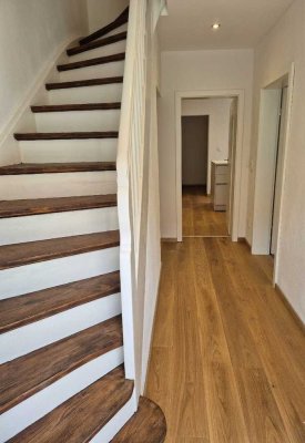 Modernisiertes RMH mit hochwertiger Ausstattung in Nürnberg Ziegelstein
