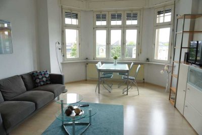 Helles, pfiffig geschnittenes Apartment in bester Verkehrslage