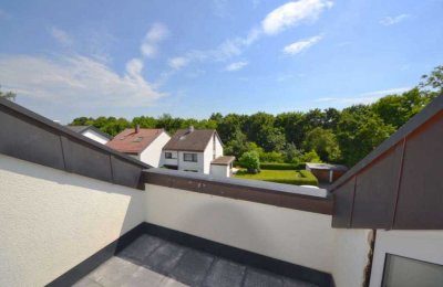 Stilvolle, neuwertige 3,5-Zimmer-Wohnung mit Einbauküche in Ludwigsburg