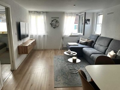 Stilvolle, modernisierte 2-Zimmer-Wohnung mit EBK in Winnenden