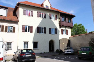 Schöne 2-Zimmer-Wohnung in der Schongauer-Altstadt!