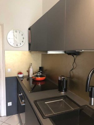 Stilvolle 3-Zimmer-Wohnung in einem Altbau mit Einbauküche in Offenbach am Main