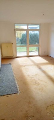 Gerade in Renovierung: Schicke 2-Zimmerwohnung mit Terrasse