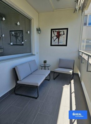 Großzügig geschnittene 3 Zimmer Wohnung mit Weitblick!