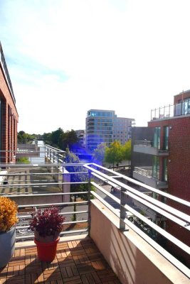 Südseite mit Wasserblick - gemütliches 2 Zimmer Apartment mit Einbauküche und Balkon - Fleethöfe