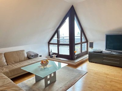 Rundum passend, 4-ZKB-Dachterrassenwhg. inkl. Wohndiele, mit Dachterrasse ca. 30 m² u. Balkon