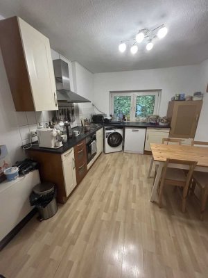 Karolingerstraße 71, 40223 Düsseldorf