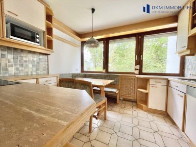 Ruhige helle 3-Zimmer-Wohnung mit Loggia