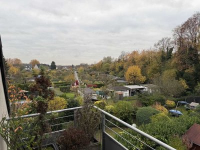 Über den Dächern von Alstaden! Helle Maisonettewohnung in ruhiger Sackgassenlage!