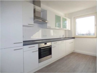 Kernsanierte 3-Zi-Wohnung mit erstklass.Ausstattung+Balkon in begehrter BremerNeustadt