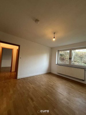 Provisionsfrei! Moderne 3-Zimmer Erdgeschosswohnung mit eigener Loggia und Blick ins Grüne!