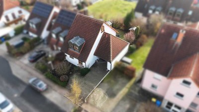 Familienfreundliche Doppelhaushälfte in ruhiger Lage von Hettstadt mit kleinem Garten