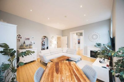 Moderne, helle Altbauwohnung am Östlichen Ringgebiet!