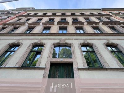 Wohnen am Schlossteich – attraktive 3-Zimmer-Wohnung mit großzügigem Balkon und Parkettfußboden