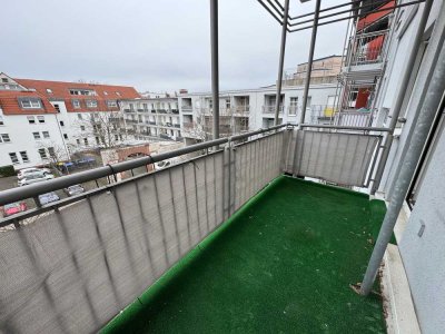 Helle 3 Zimmerwohnung mit Aufzug und Balkon