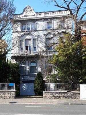 Gepflegte, zentrale 2-Zimmer-Wohnung in Iserlohner Stadtvilla