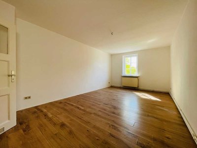 Naturnahe und geräumige 2 Zimmer Wohnung