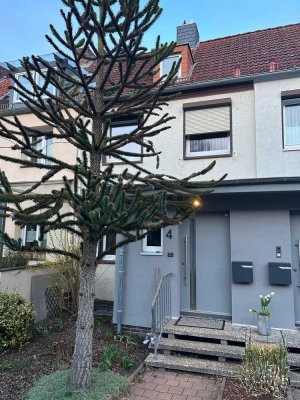 Charmantes Reihenmittelhaus mit Garten und Terrasse in Hannover-List