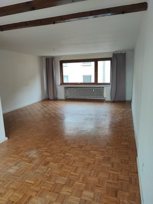 Attraktive 89 qm 3,5 Zimmer Wohnung an ruhige Mieter zu vergeben