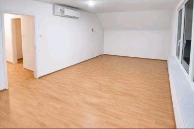 3-Zi.-Wohnung top Lage Lüchow, Klimaanlage, Einbauküche, Photovoltaik