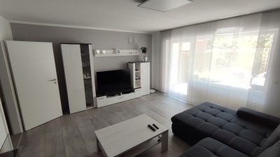 3Zi EGW Einbauküche Badausstattung Terrasse renoviert modern