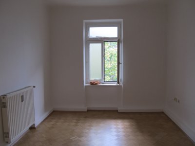 PRIVAT – ruhige Single-Wohnung in zentraler Lage (provisionsfrei)