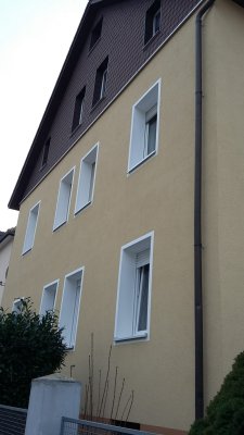 Wir Vermieten eine 4 Zimmer Küche Bad Wohnung in Zentraler Lage in Herford. Ruhig gelegen.Nach Auszug des Vormieters ist ein neuer Anstrich erforderlich.