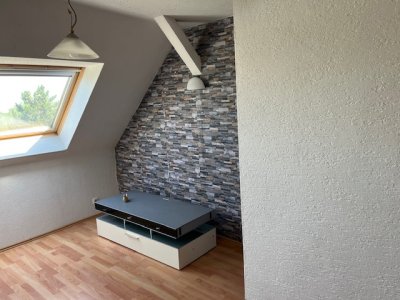 Wohnung im DG voll mögliert