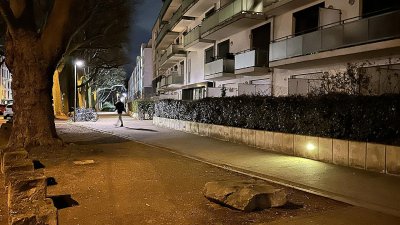 Centrale  2 Zimmerwohnung mit Balkon in Köln Südstadt