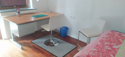 Helles möbliertes Zimmer in Köln-West, Nähe SpoHo, ruhige Lage