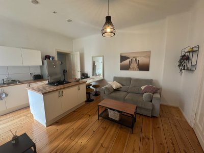 Gemütliche Altbauwohnung mit Terrasse