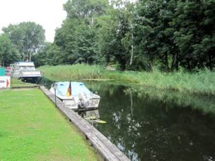 Helle 2-3 Zimmerwohnung am Wasser