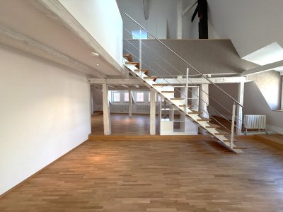 Exklusive Maisonette-Loftwohnung mit historischem Charme im Herzen von Ravensburg