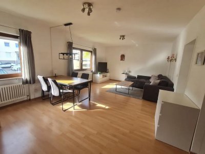 Renovierte 2-Zimmer-Hochparterre-Wohnung mit Garten in Gerlingen