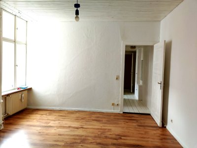 1 Zim, Kü, Bad von Privat, provisionsfrei und sofort bezugsfrei oder als  Investment