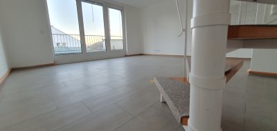 Attraktive Zwei-Zimmer-Wohnung in zentraler Lage in Mainz 60qm große Terasse wenige Minuten vom Hauptbahnhof und der Universität entfernt